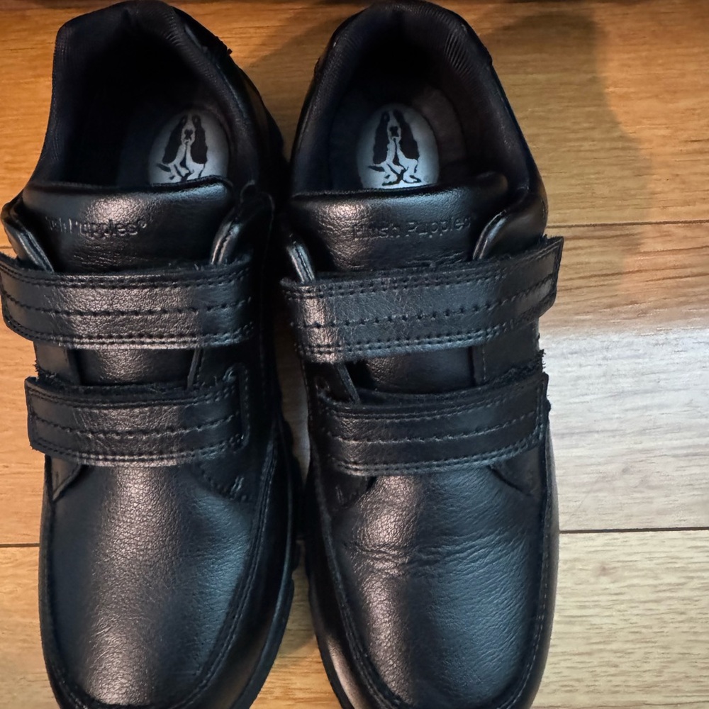 Hush Puppies Boys Jace Hook & Loop Shoes, Like New, worn twice. - Picture 5 of 8